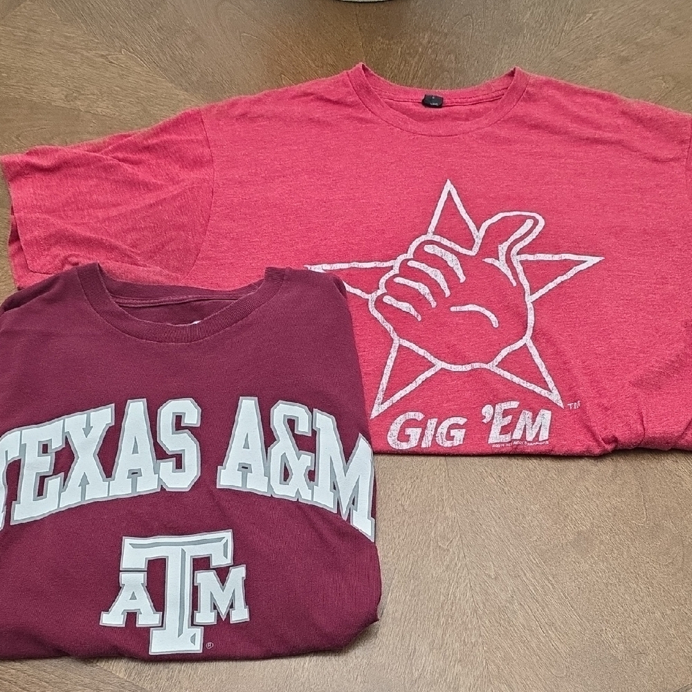 Men's Maroon and Red T-Shirts